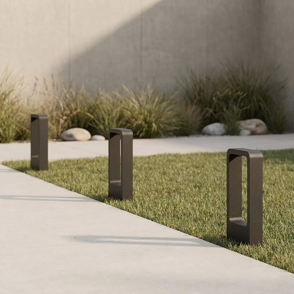GardenGlow Outdoor Light