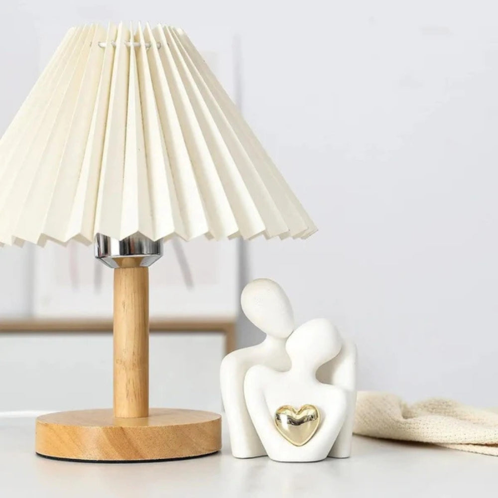 Elegant Abstract Lovers Figurine | Minimalist Sculpture with Golden Heart | Perfect Gift for Love and Harmony
