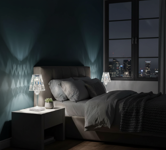 Elegant Battery Operated Crystal Table Lamp with Touch Control
