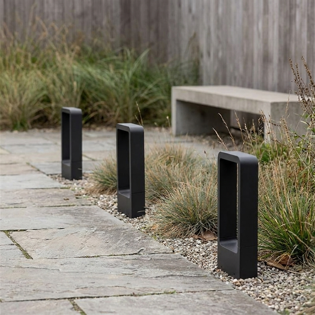GardenGlow Outdoor Light