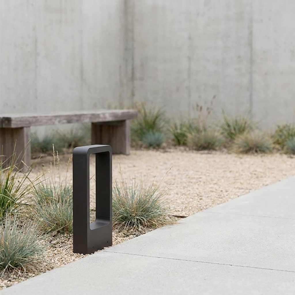 GardenGlow Outdoor Light