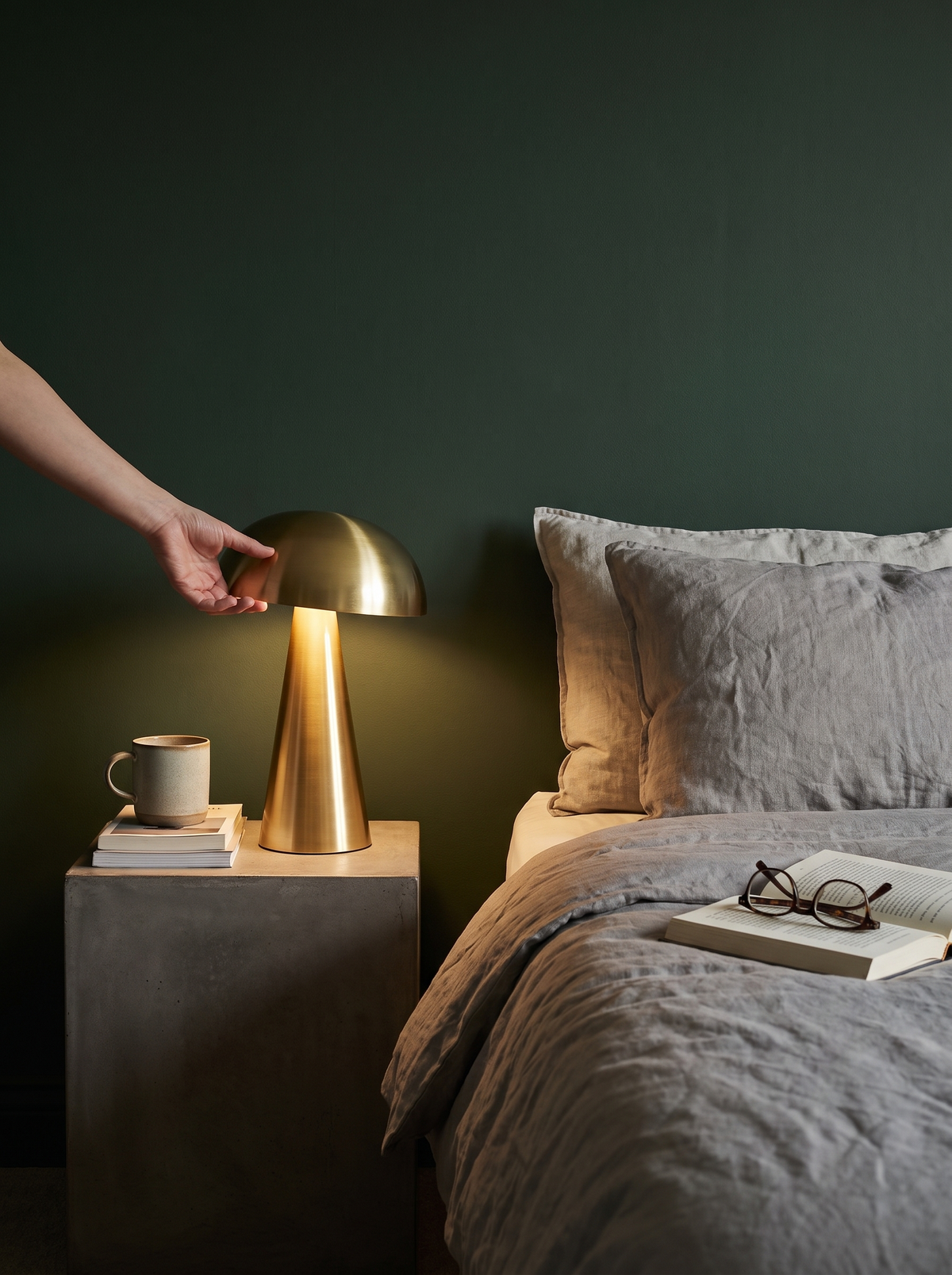 Mushroom Shape, Modern Mood